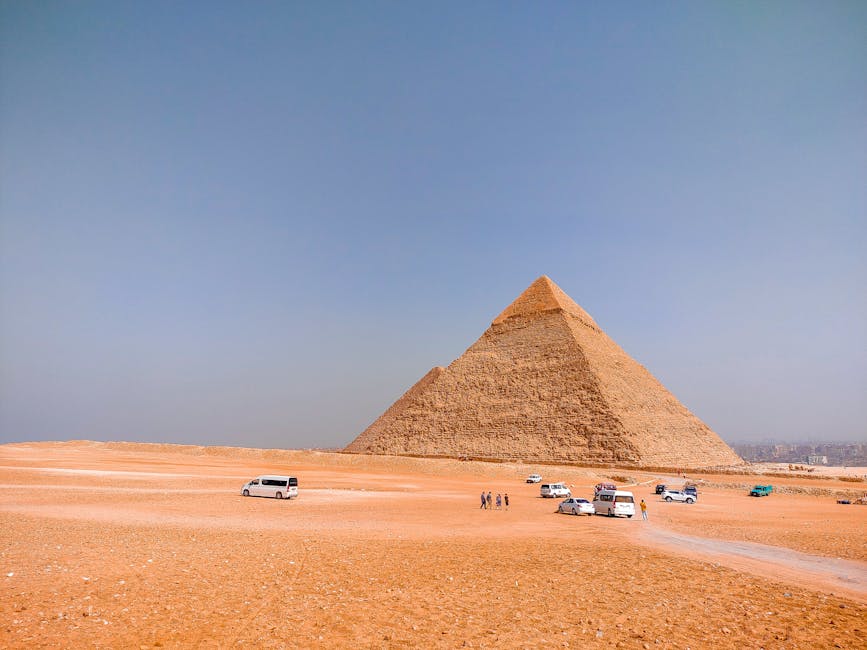 Dahshur Bent & Red Pyramid: Day Trip Experience 2 Bent Pyramid of Dahshur