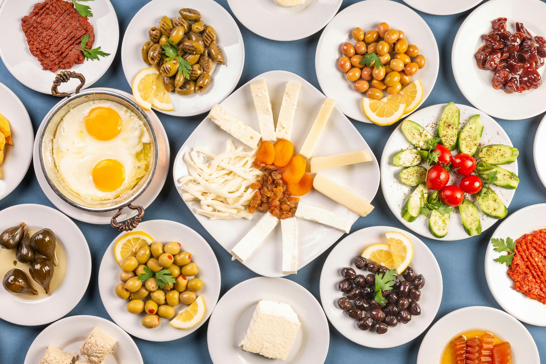 Egyptian Breakfast Guide: Morning Meals in Cairo