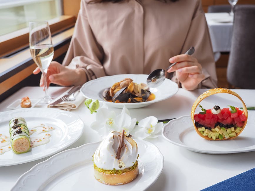 Luxury Nile Cruises Cairo: Premium River Cruises 4 Gourmet dining