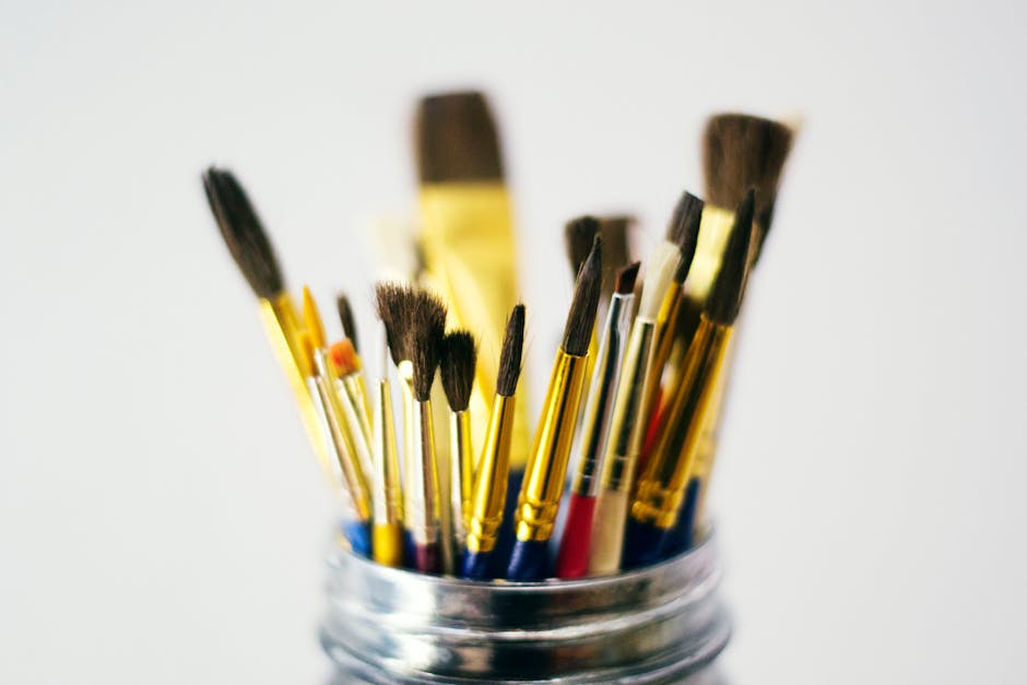Artist hand-painting