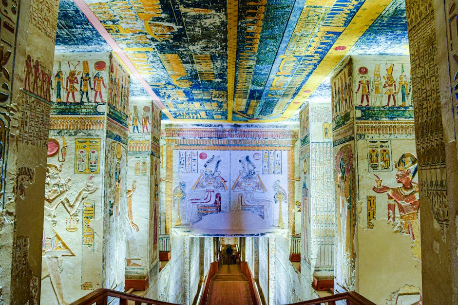 Dahshur Bent & Red Pyramid: Day Trip Experience 4 Ancient pyramid corridor
