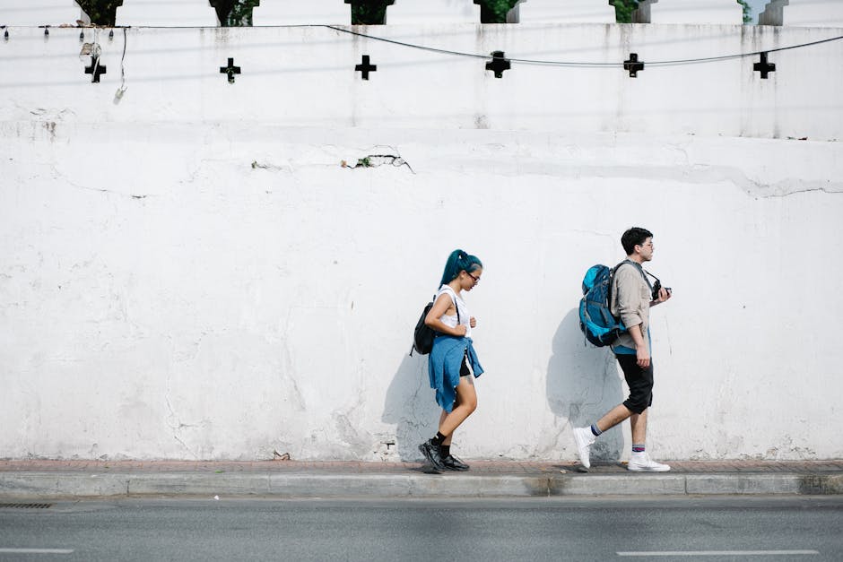 Women Traveling in Cairo: Safety & Tips Guide 3 Woman walking city