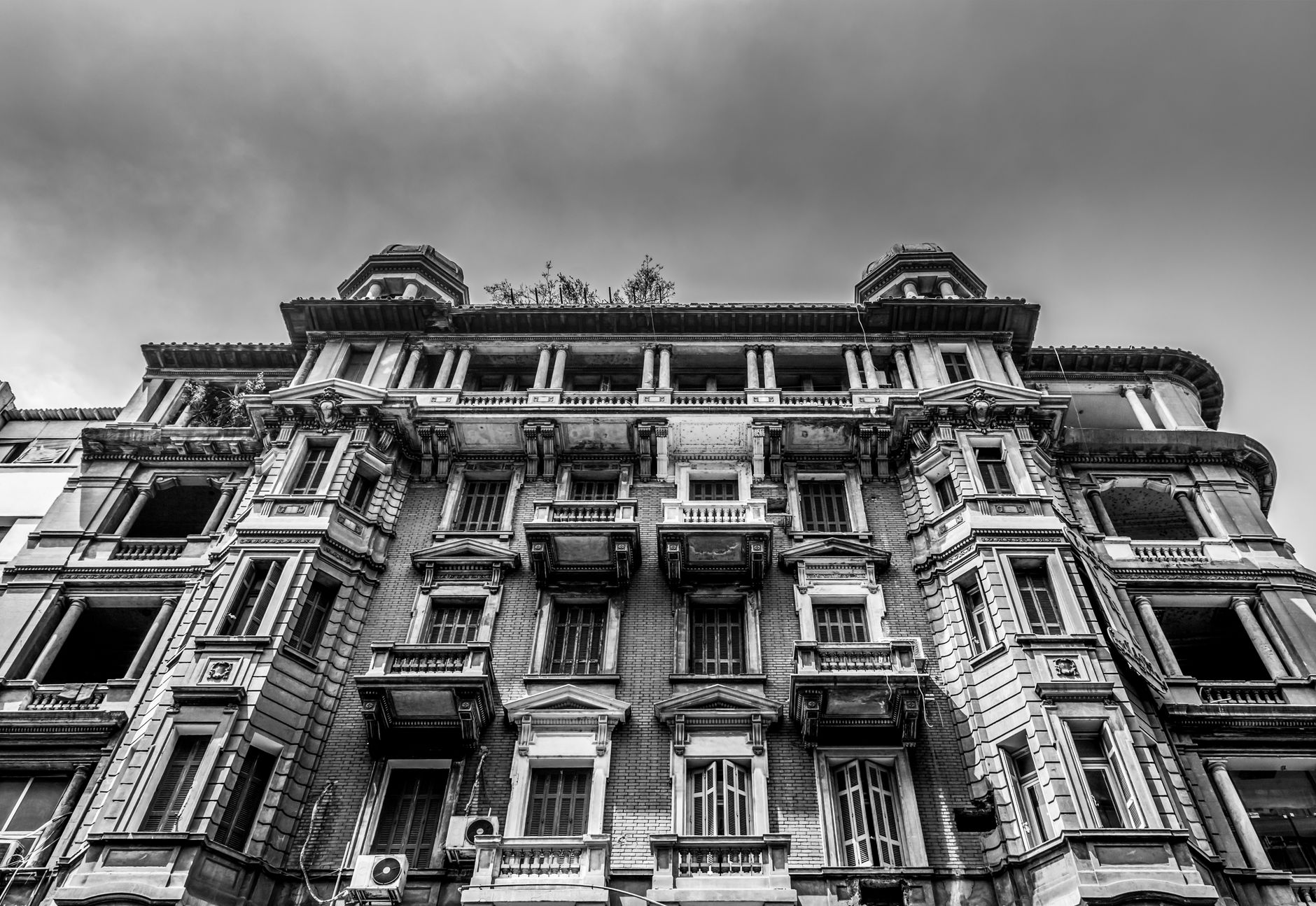 Best Neighborhoods in Cairo for Tourists: Location Guide 3 Belle Époque architecture on a street in Downtown Cairo, Egypt