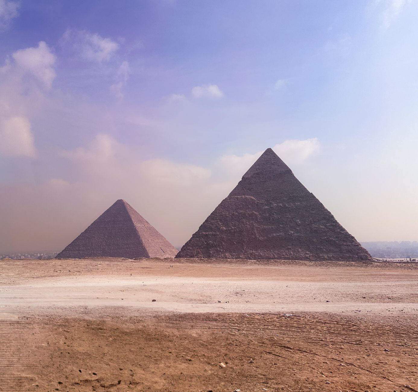 Pyramids of Giza Complete Visitor Guide — History, Tickets, and Tips