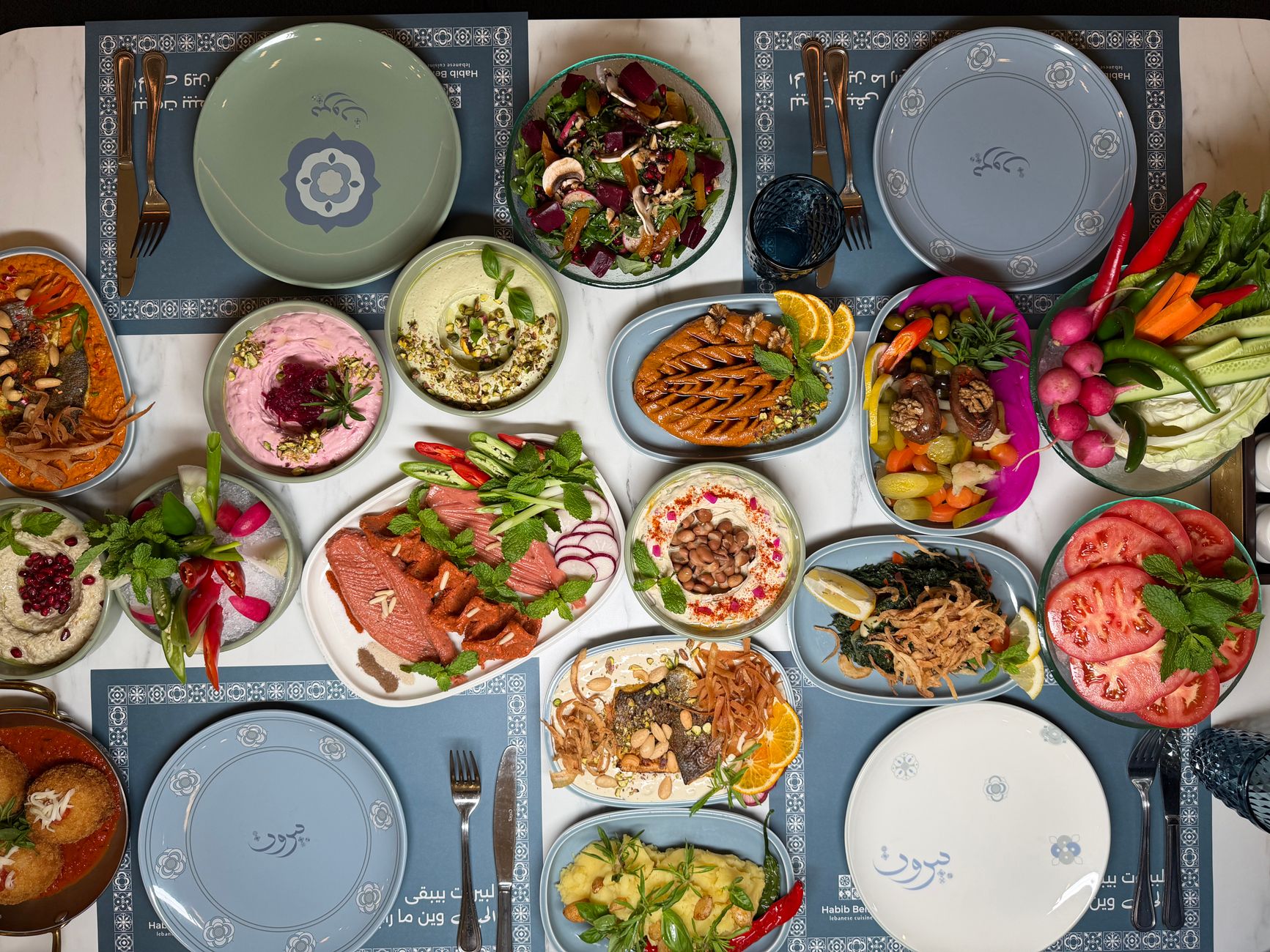 Nile Dinner Cruise Cairo Guide: Evening Dining 4 Egyptian mezze buffet spread on a dinner cruise table