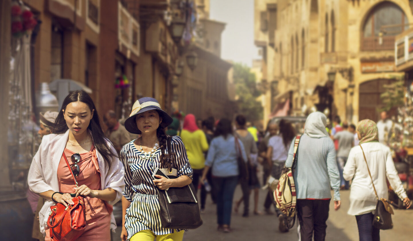 al muizz street visitors islamic cairo